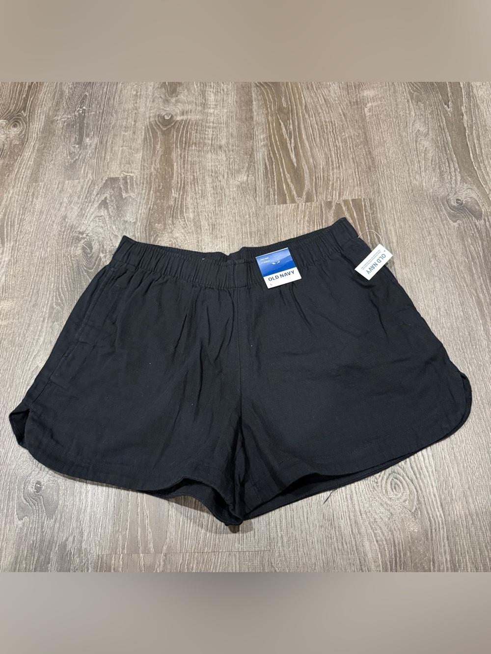 NWT Old Navy Black Cotton High-Rise 4" Inseam Shorts